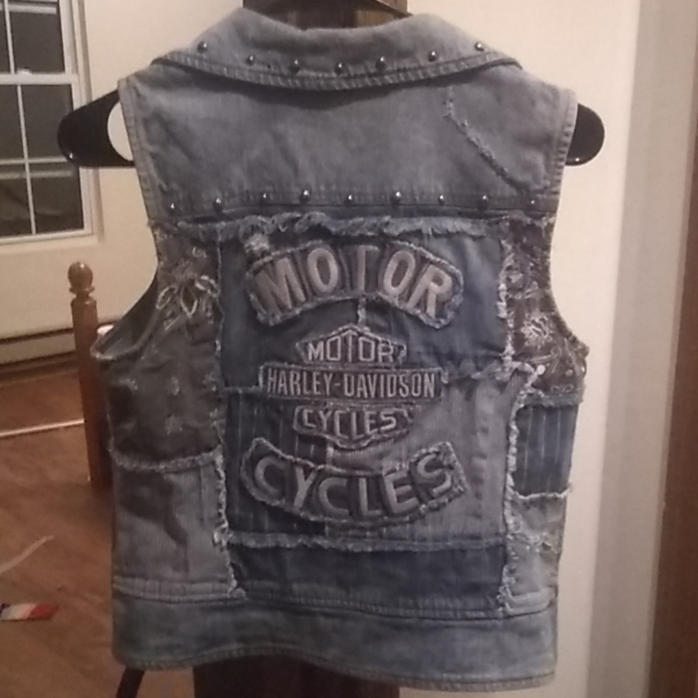 Harley vest - Picture 4 of 4